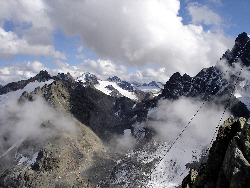 17 Blick auf die Silvretta Gletscher, im Hintergrund der Piz Buin, mit Ochsentaler- und Silvretta Gletscher (Foto Thomas)