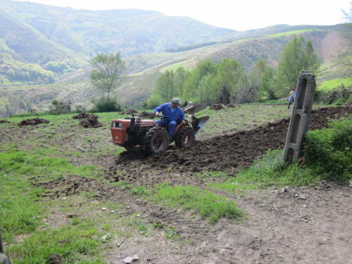 3297 2012-05-14 17-17